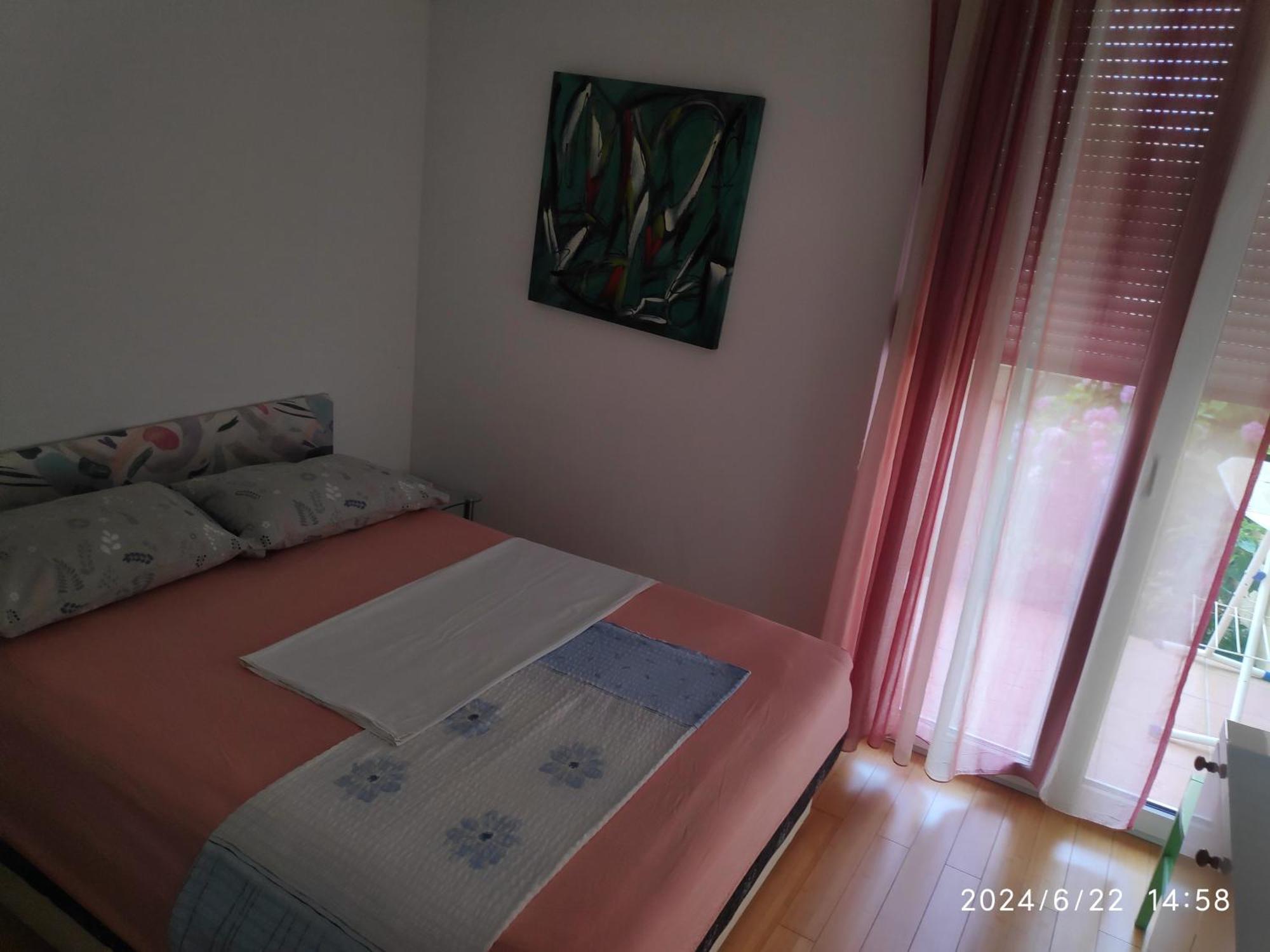Spacious Apartment With Big Garden Near Beach Split Bagian luar foto